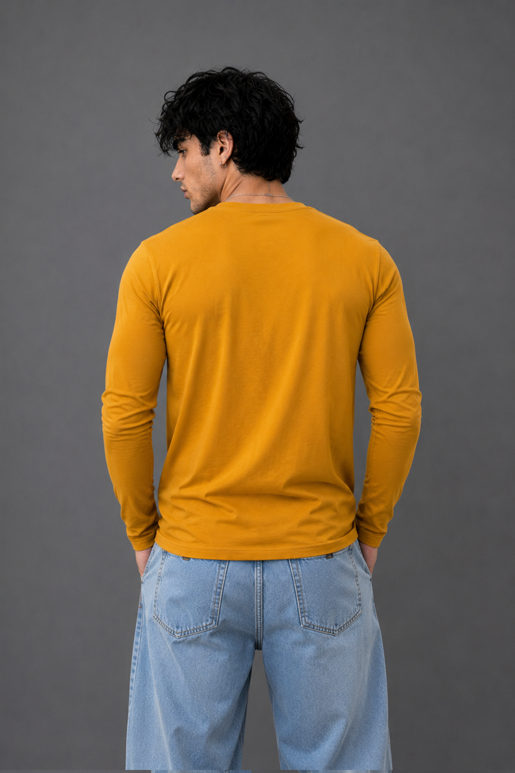 Ribbed V-Neck Basic Tee