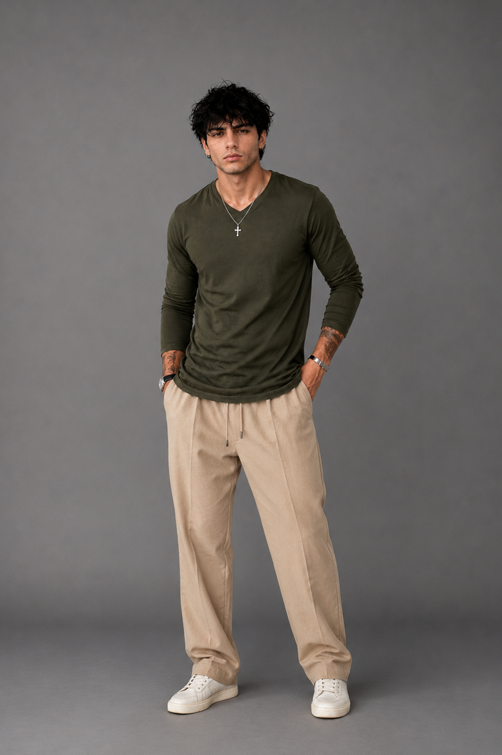 Ribbed V-Neck Basic Tee