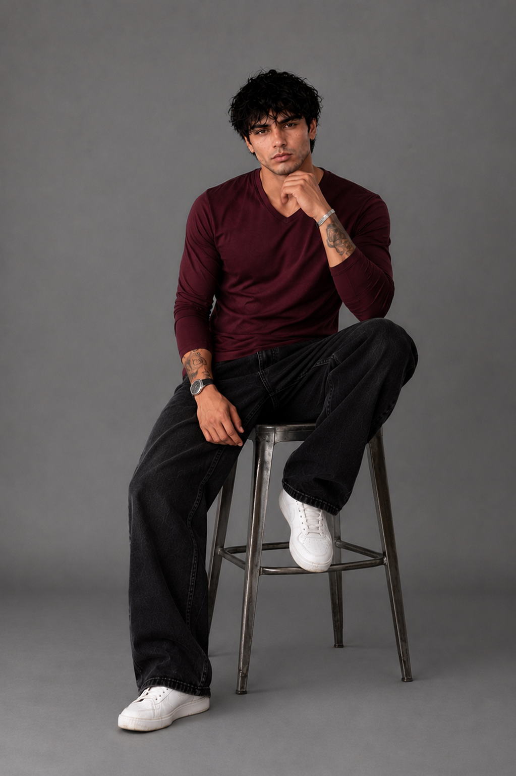 Ribbed V-Neck Basic Tee