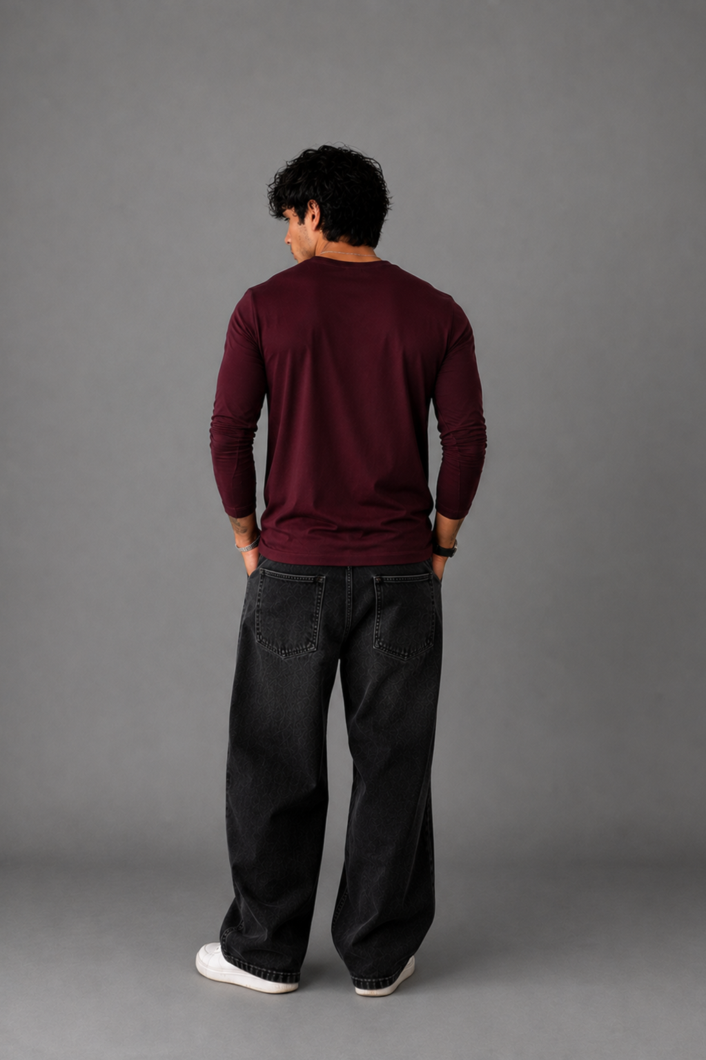 Ribbed V-Neck Basic Tee