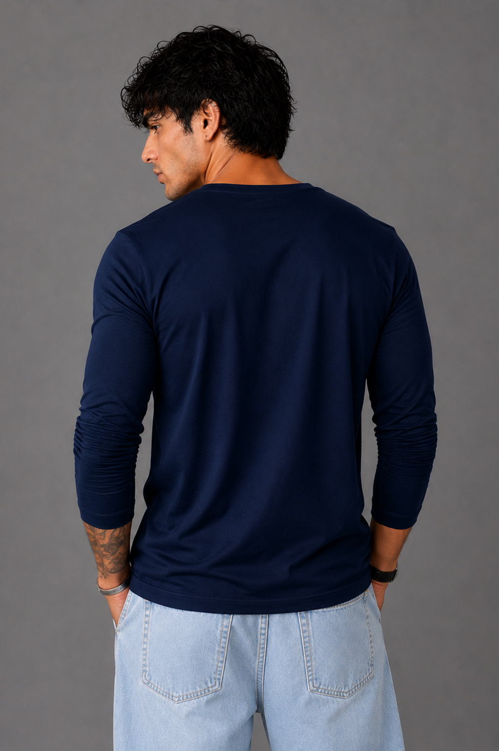 Ribbed V-Neck Basic Tee